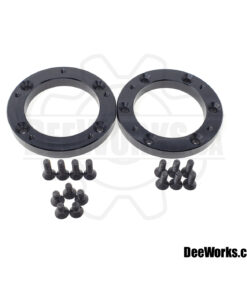 Grant 5 hole 72mm to 6 hole 70mm steering adapter by DeeWorks